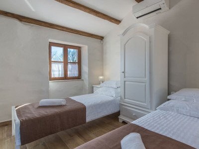 Villa Villa Croc - Rustic Villa Croc near Buje - Features photo 19