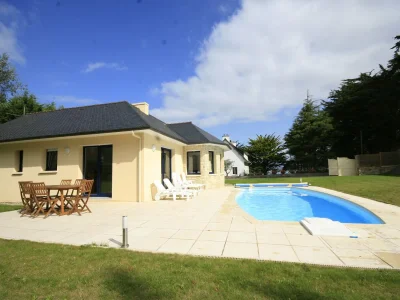 Holiday house Villa with Private Pool in Plestin-les-Grèves - Outdoor photo 7