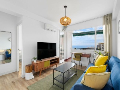 Apartment Stylish Stay with Pool & Sea Views - Features photo 10