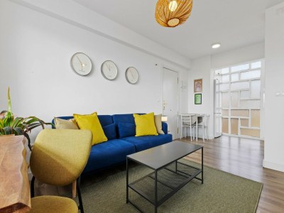 Apartment Stylish Stay with Pool & Sea Views - Features photo 13