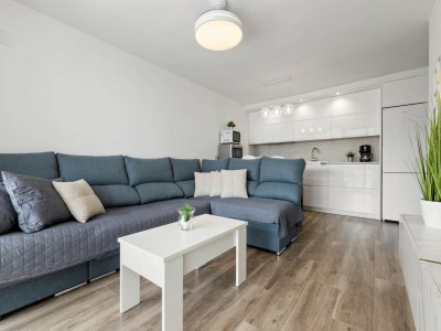 Apartment Apartment with Terrace near the Sea - Features photo 12