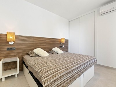 Apartment Sunny Apartment near Playamar Beach - Features photo 29