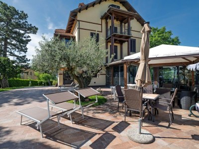 Villa Liberty Style Villa in Marche with private pool - Outdoor photo 2