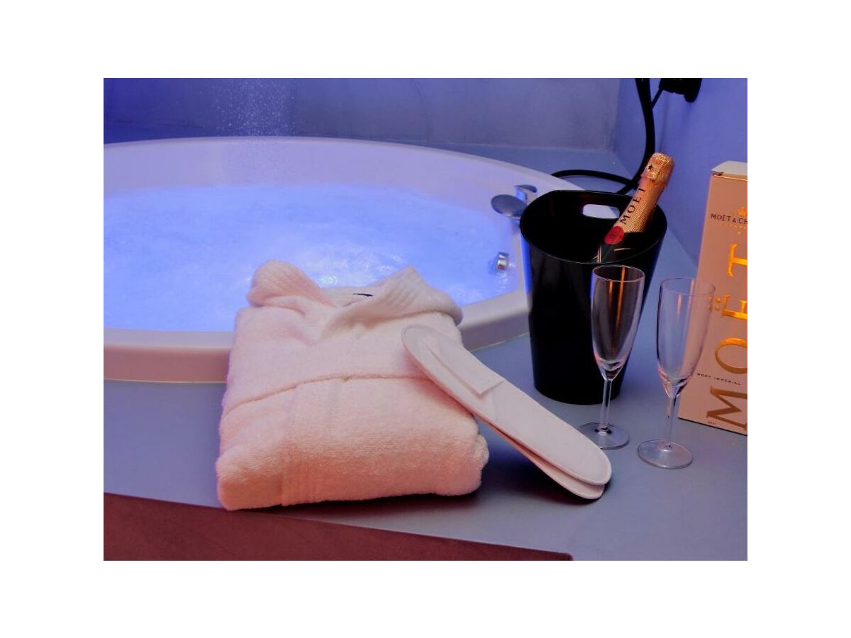 Holiday house Luxury SPA Apartment with Jacuzzi & Turkish