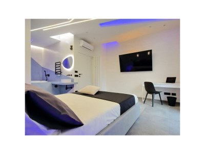 Holiday house Luxury SPA Apartment with Jacuzzi & Turkish - Features photo 21