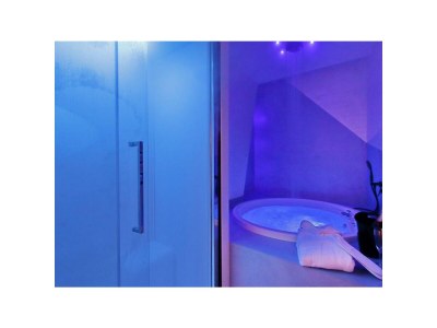 Holiday house Luxury SPA Apartment with Jacuzzi & Turkish - Features photo 34