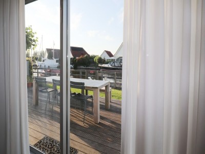 Holiday house Nice holiday home on the water in Grou - Outdoor photo 5