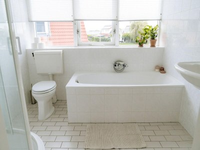 Holiday house Nice holiday home on the water in Grou - Features photo 19