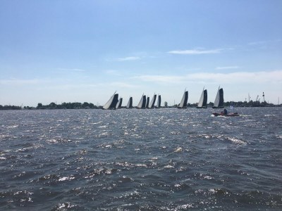 Holiday house Nice holiday home on the water in Grou - Environment photo 21