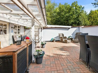 Holiday house 5 person holiday home in Hals in Hals - Holiday house