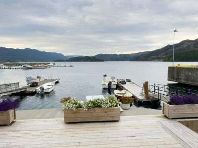 Holiday house 6 person holiday home in Huglo - Outdoor photo 6