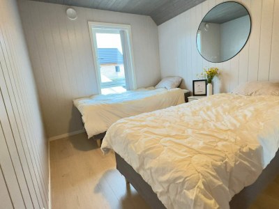 Holiday house 6 person holiday home in Huglo - Outdoor photo 19