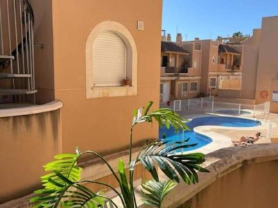 Holiday house Inviting holiday home with pool - Outdoor photo 10