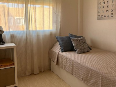 Holiday house Inviting holiday home with pool - Features photo 19