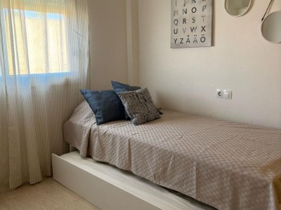 Holiday house Inviting holiday home with pool - Features photo 27