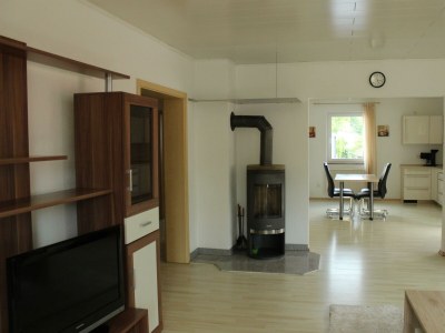 Apartment Appartement/Fewo, Dusche und Badewanne, Balkon in Wilgartswiesen - Apartment