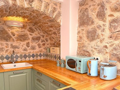 Holiday house Steinhaus Emilia – Pool, 3 Badezimmer, 2 Terrassen - Features photo 18