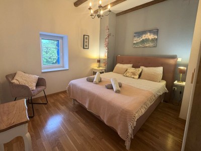 Holiday house Steinhaus Emilia – Pool, 3 Badezimmer, 2 Terrassen - Features photo 27