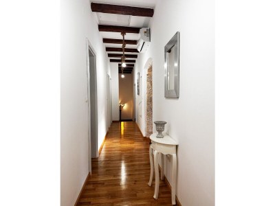 Holiday house Steinhaus Emilia – Pool, 3 Badezimmer, 2 Terrassen - Features photo 28