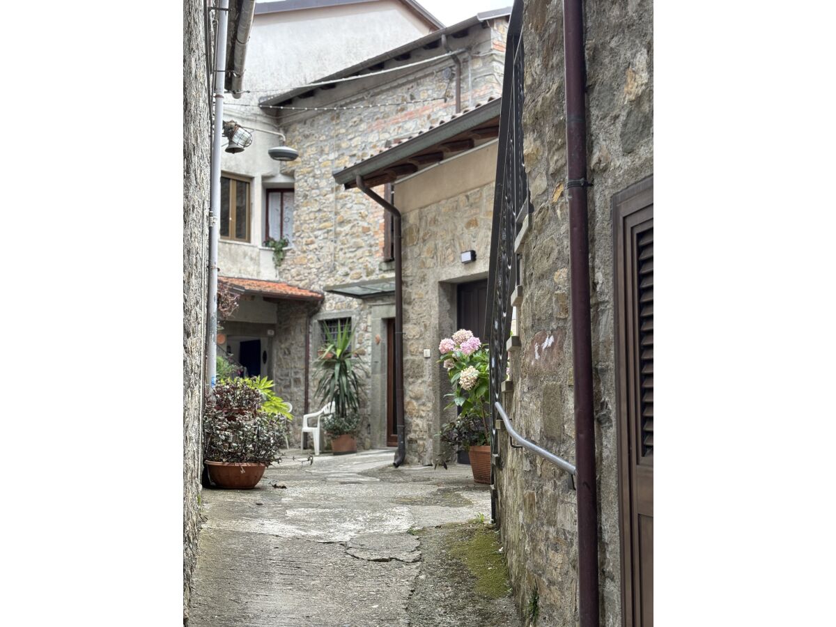 Holiday apartment Ghiro House - Outdoor photo 4