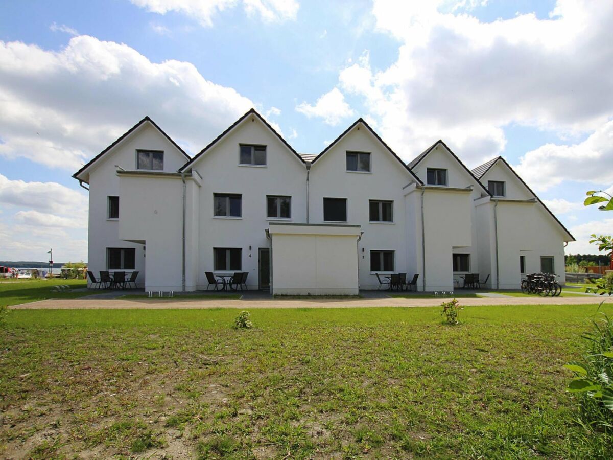 Apartment Appartement Hafenflair am Plauer See - Outdoor photo 3