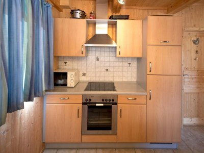 Holiday park Inviting chalet with terrace - Features photo 9