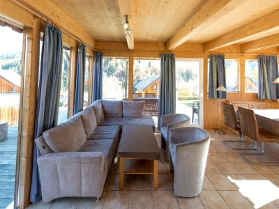 Holiday park Inviting chalet with terrace - Features photo 18