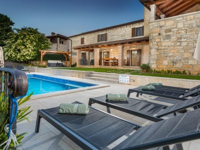 Villa Casa Serena mit Pool, Whirlpool und Spielplatz - Outdoor photo 14