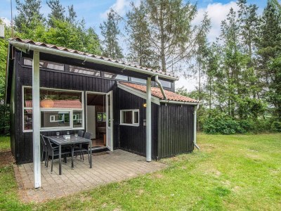 Holiday house 4 person holiday home in Hampen - Outdoor photo 2