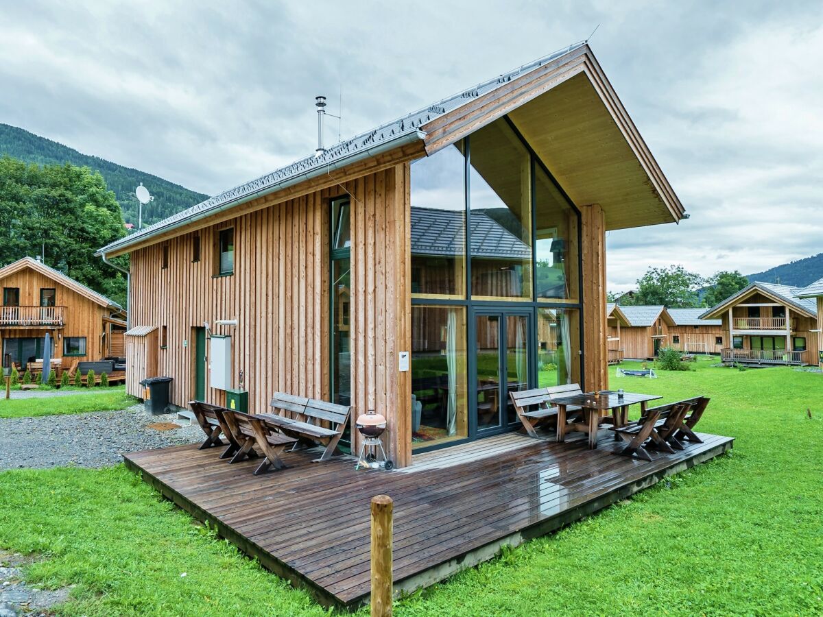 Holiday park Amazing chalet with whirlpool