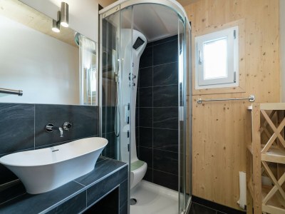 Holiday park Amazing chalet with whirlpool - Features photo 17