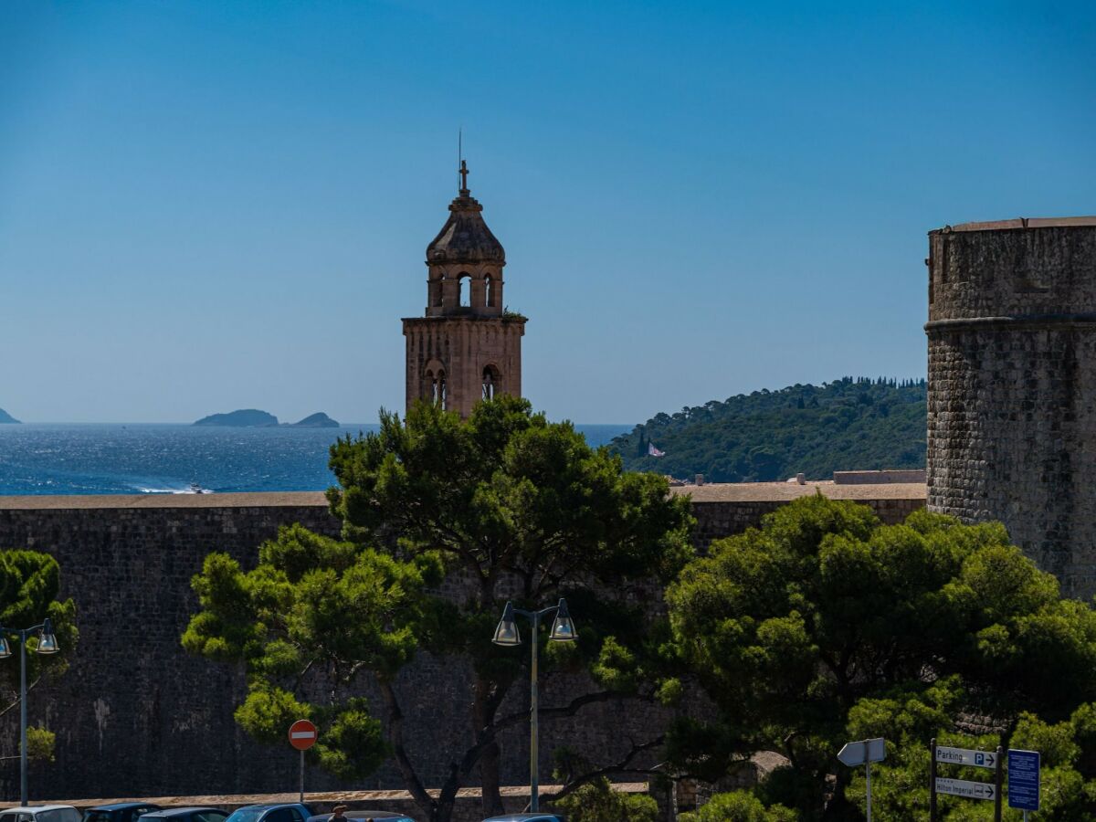 Apartment Apartment Nikolica - Two Bedroom Apartment with Terrace