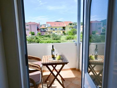 Apartment Apartment Zara - Two Bedroom Apartment with Balcony in Trogir Area - Apartment
