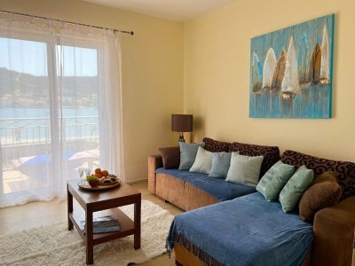 Apartment Apartment Zara - Two Bedroom Apartment with Balcony - Features photo 11