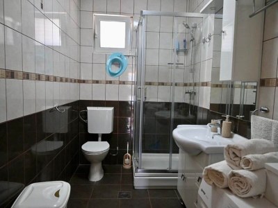 Apartment Apartment Zara - Two Bedroom Apartment with Balcony - Features photo 20