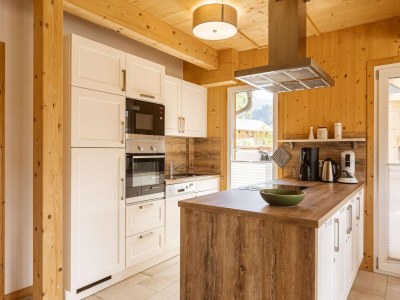 Holiday park Attractive chalet with whirlpool - Features photo 26