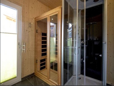 Holiday park Attraktives Chalet mit Whirlpool - Features photo 19