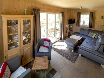 Holiday park Attraktives Chalet mit Sauna und Whirlpool - Features photo 19