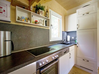 Holiday park Schönes Chalet mit E-Ladestation - Features photo 15
