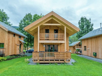 Holiday park Spacious chalet with infrared sauna - Outdoor photo 4