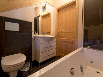 Holiday park Chalet mit Whirlpool - Features photo 6