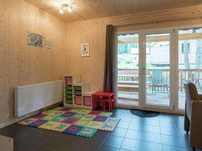 Holiday park Einladendes Chalet mit Infrarot Sauna - Features photo 11