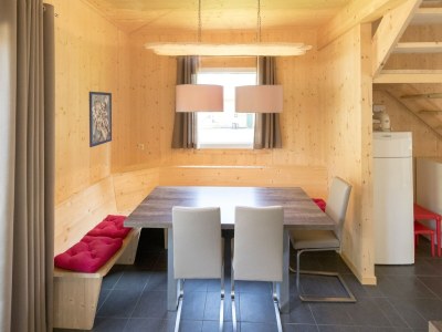 Holiday park Einladendes Chalet mit Infrarot Sauna - Features photo 16