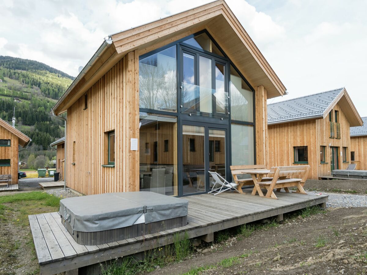Holiday park Chalet with whirlpool tub - Outdoor photo 2