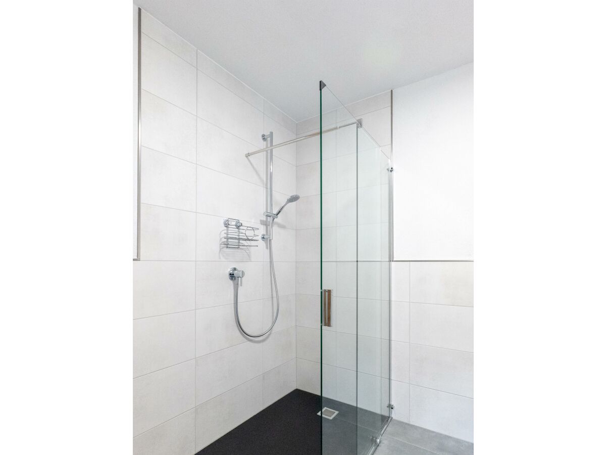 Apartment Ferienhaus, Dusche oder Bad, WC, 4 oder mehr Schla - Outdoor photo 4