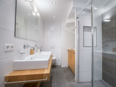 Apartment Ferienhaus, Dusche oder Bad, WC, 4 oder mehr Schla - Outdoor photo 6