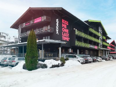 Holiday room Color Rooms Mint, Berry & Purple - Outdoor photo 5