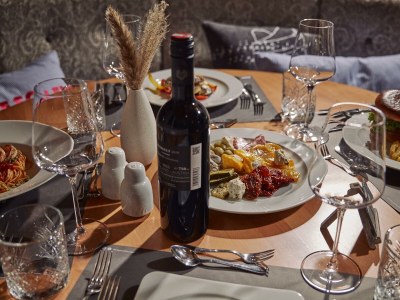 Holiday room Color Rooms Mint, Berry & Purple - Outdoor photo 14