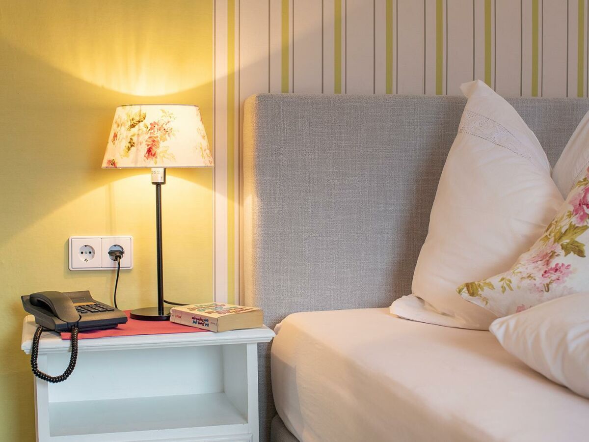 Holiday room Doppelzimmer De Luxe Frühstück kurz - Outdoor photo 5