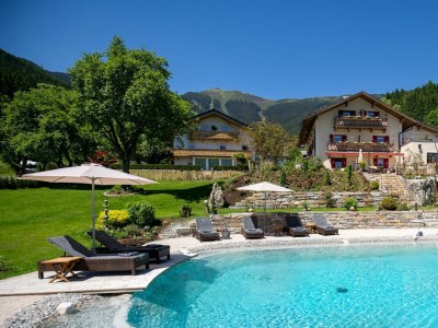 Holiday room Doppelzimmer De Luxe Frühstück kurz - Outdoor photo 4